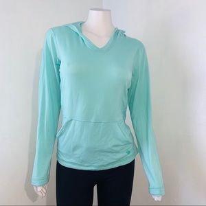 Mountain hardwear sweater